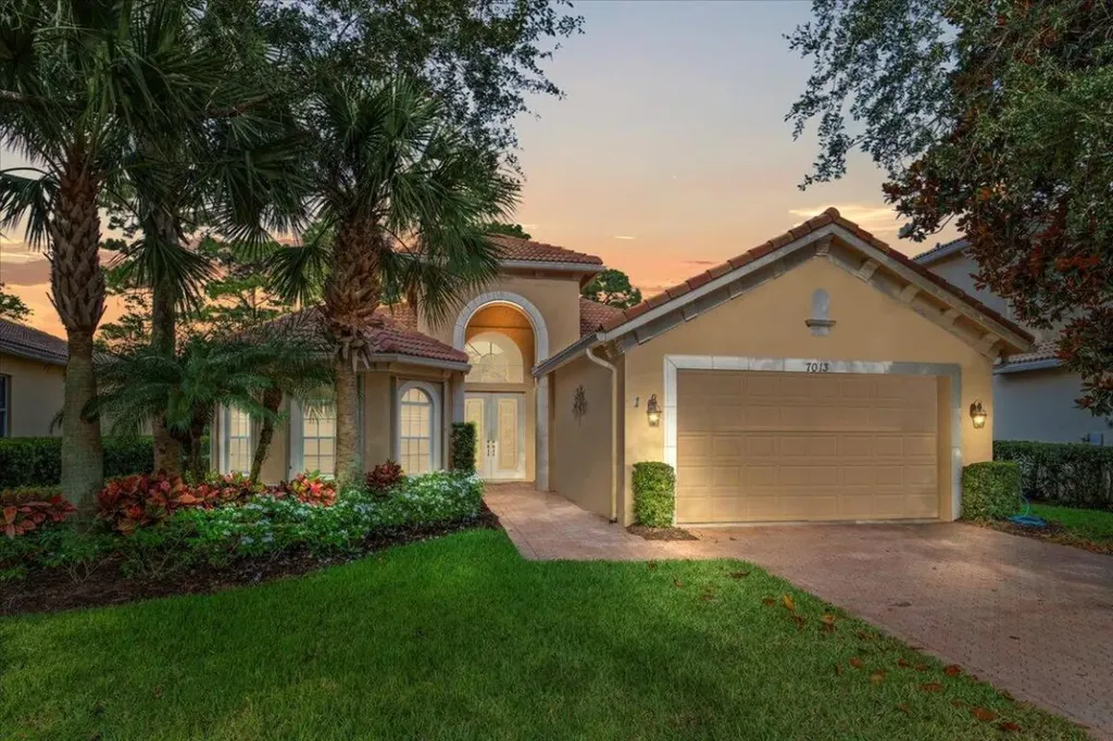 7013 Maidstone Drive Port St Lucie FL 34986