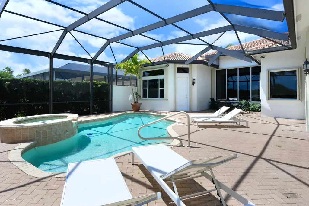 7030 Isla Vista Drive West Palm Beach FL 33412
