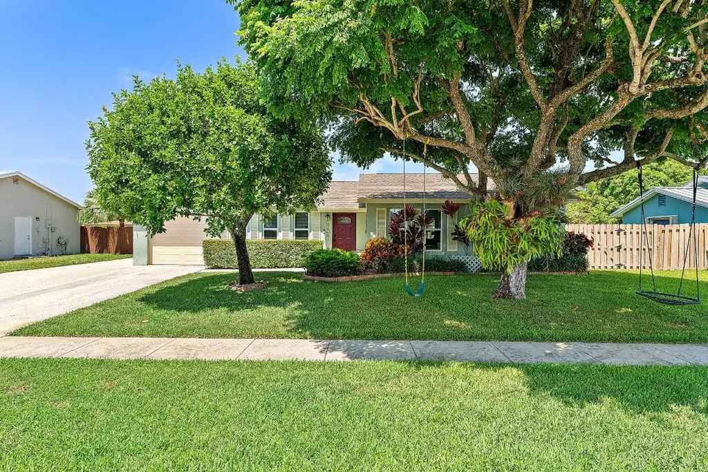 787 Carissa Drive Royal Palm Beach FL 33411