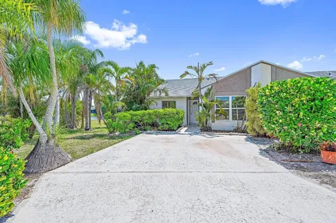 148 Pinewood Court Jupiter FL 33458