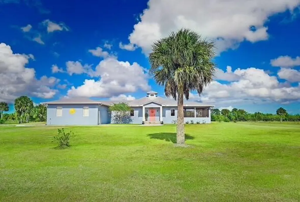 2366 S Brocksmith Road Fort Pierce FL 34945