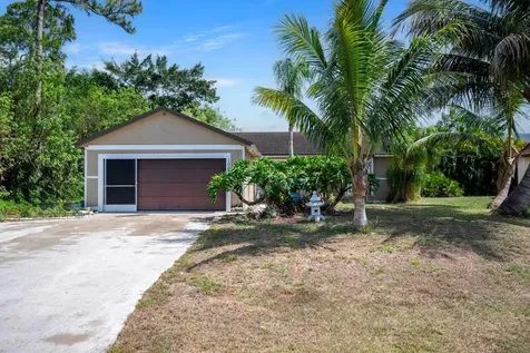 1062 SW Payne Avenue Port St Lucie FL 34953