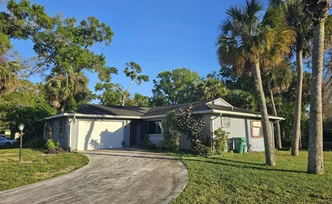 8805 Citrus Park Boulevard Fort Pierce FL 34951
