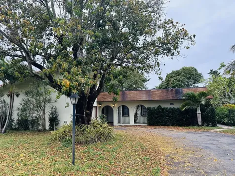 1061 NW 78th Terrace Plantation FL 33322