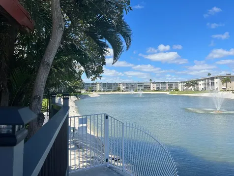 2682 S Garden Drive Lake Worth FL 33461