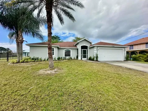 5790 NW Dublin Drive Port St Lucie FL 34986