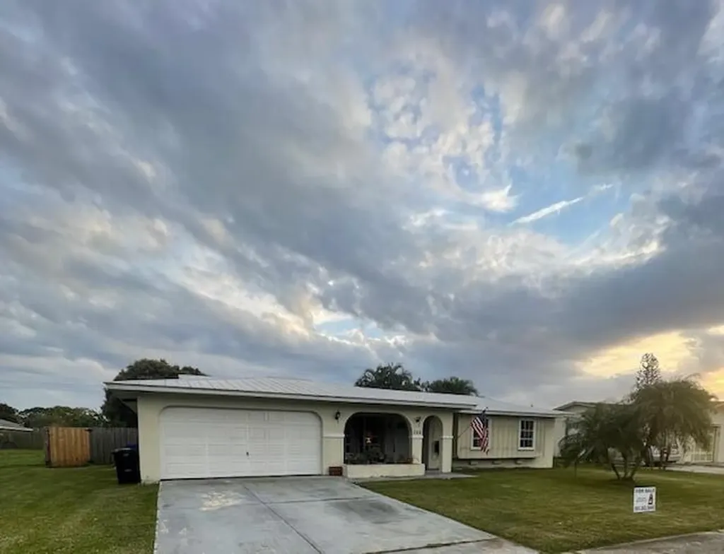 308 NE Camelot Drive Port St Lucie FL 34983