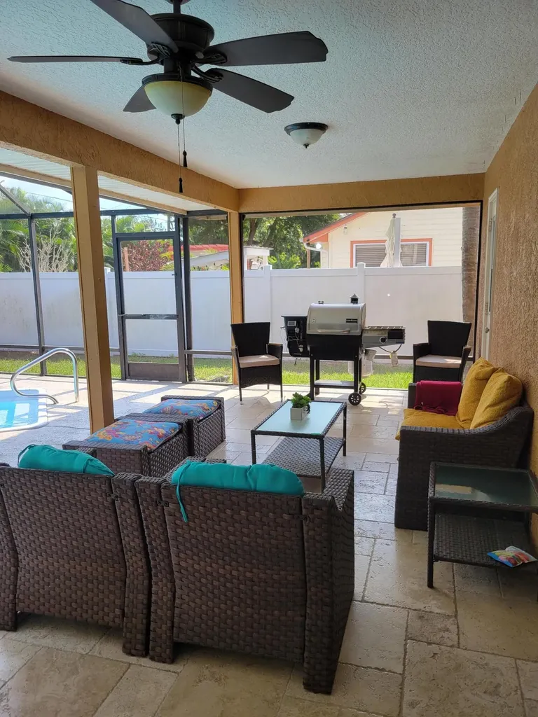 3049 SW Circle Street Port St Lucie FL 34953
