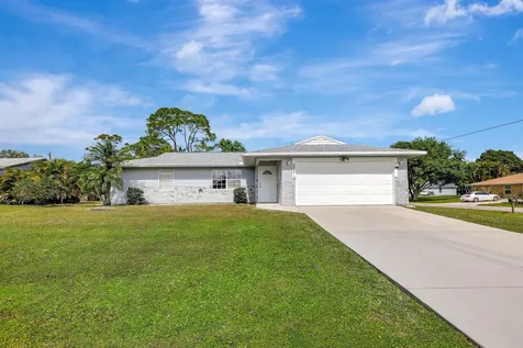 201 SW Crescent Avenue Port St Lucie FL 34984
