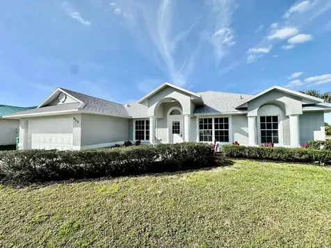 6115 NW Ginger Lane Port St Lucie FL 34986