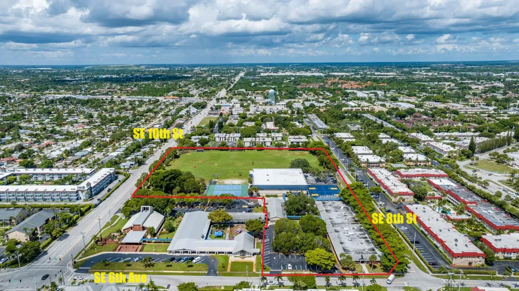 959 SE 6th Avenue Deerfield Beach FL 33441