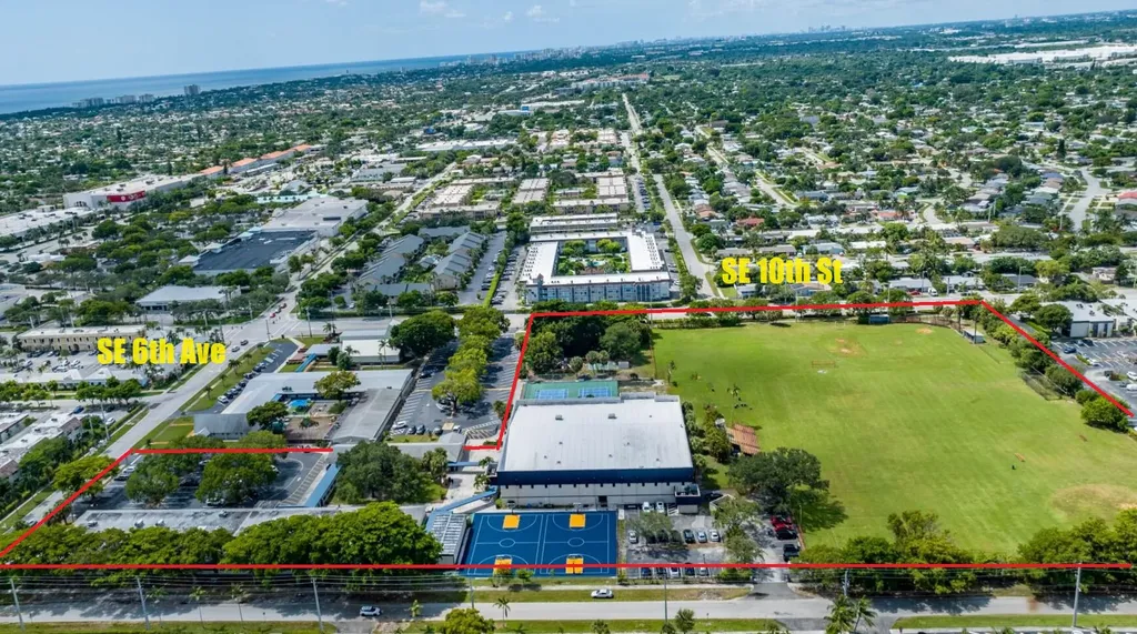 959 SE 6th Avenue Deerfield Beach FL 33441