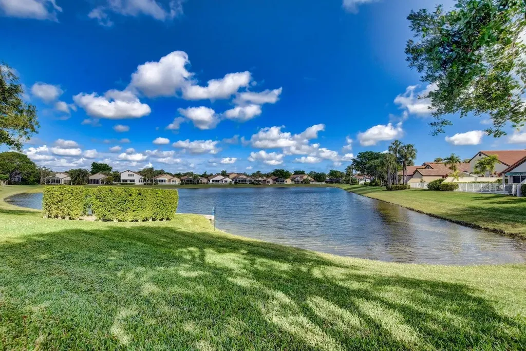 22570 Esplanada Drive Boca Raton FL 33433