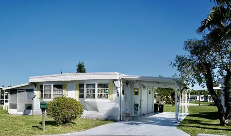 5 Ventura Lane Port St Lucie FL 34952