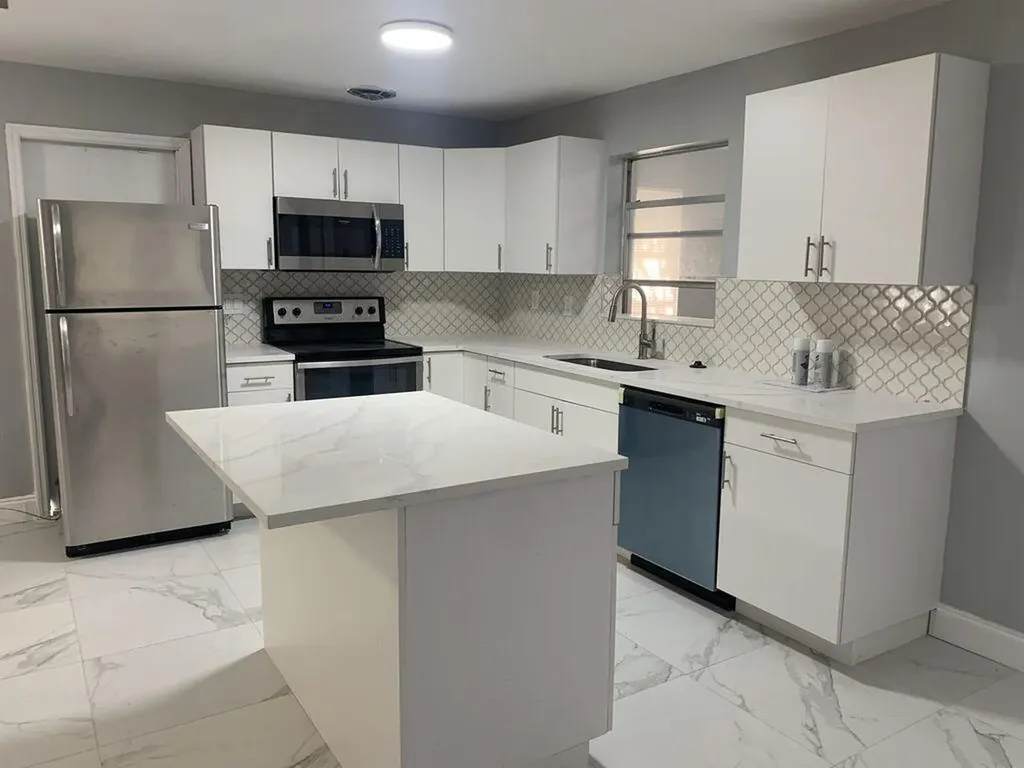 11 SW 13th Avenue Delray Beach FL 33444