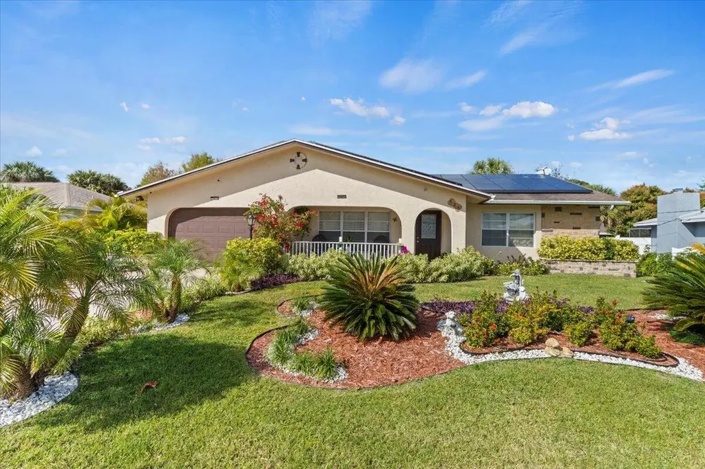 525 NW Lincoln Avenue Port St Lucie FL 34983