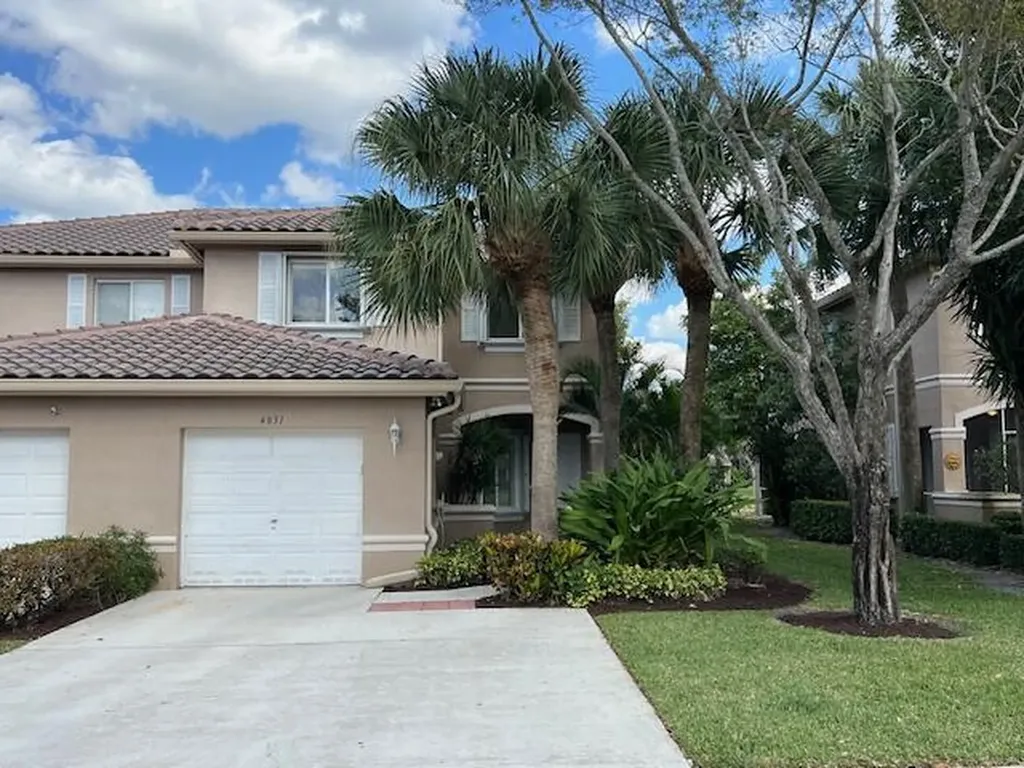4831 Pinemore Lane Lake Worth FL 33463