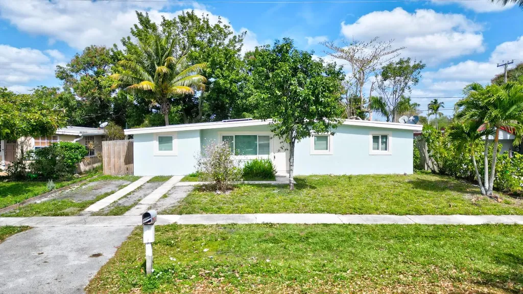 11763 Balsam Drive Royal Palm Beach FL 33411