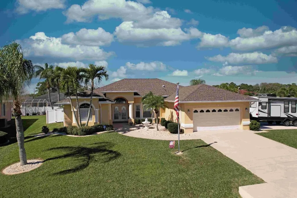 341 SE Cork Road Port St Lucie FL 34984