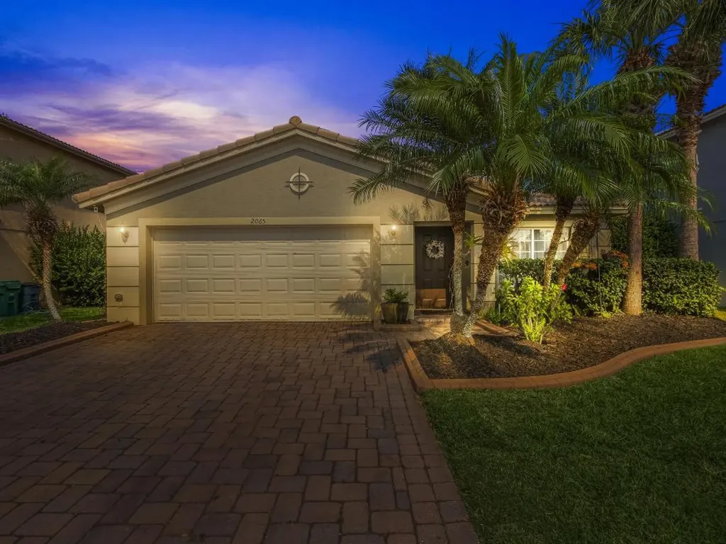 2065 SW Marblehead Way Port St Lucie FL 34953