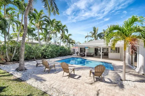 1098 SW 13th Avenue Boca Raton FL 33486