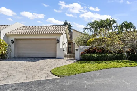 862 Camino Gardens Lane Boca Raton FL 33432