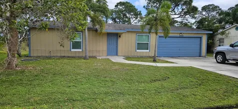 1729 SW Taurus Lane Port St Lucie FL 34984
