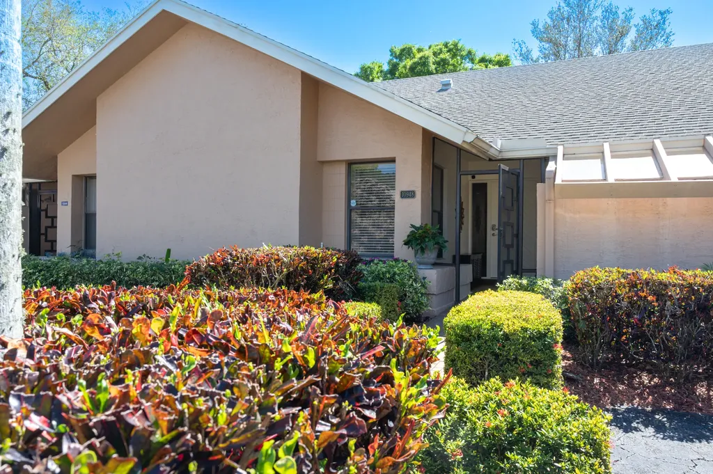 10948 Lake Front Place Boca Raton FL 33498