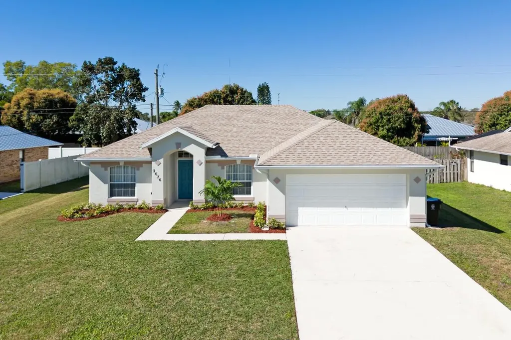 2076 SE Camilo Street Port St Lucie FL 34952