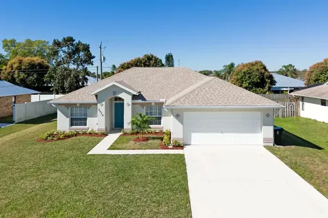 2076 SE Camilo Street Port St Lucie FL 34952