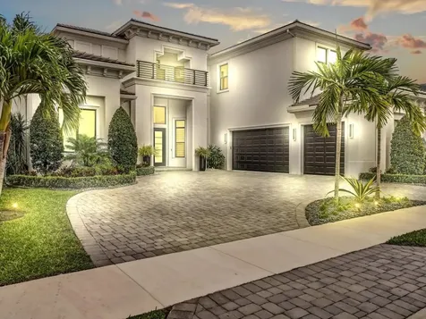 6985 NW 25th Way Boca Raton FL 33496