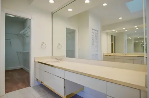 1823 SW 17th Street Boca Raton FL 33486