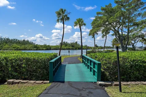 1000 N Us Highway 1 Jupiter FL 33477
