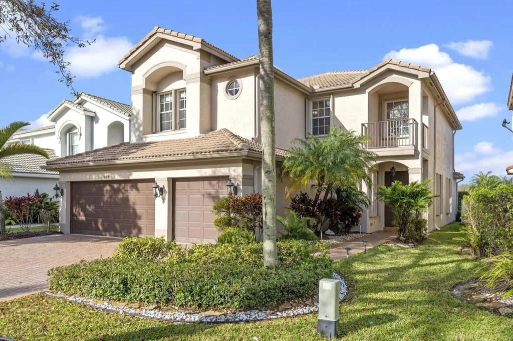 10595 Hilltop Meadow Point Boynton Beach FL 33473