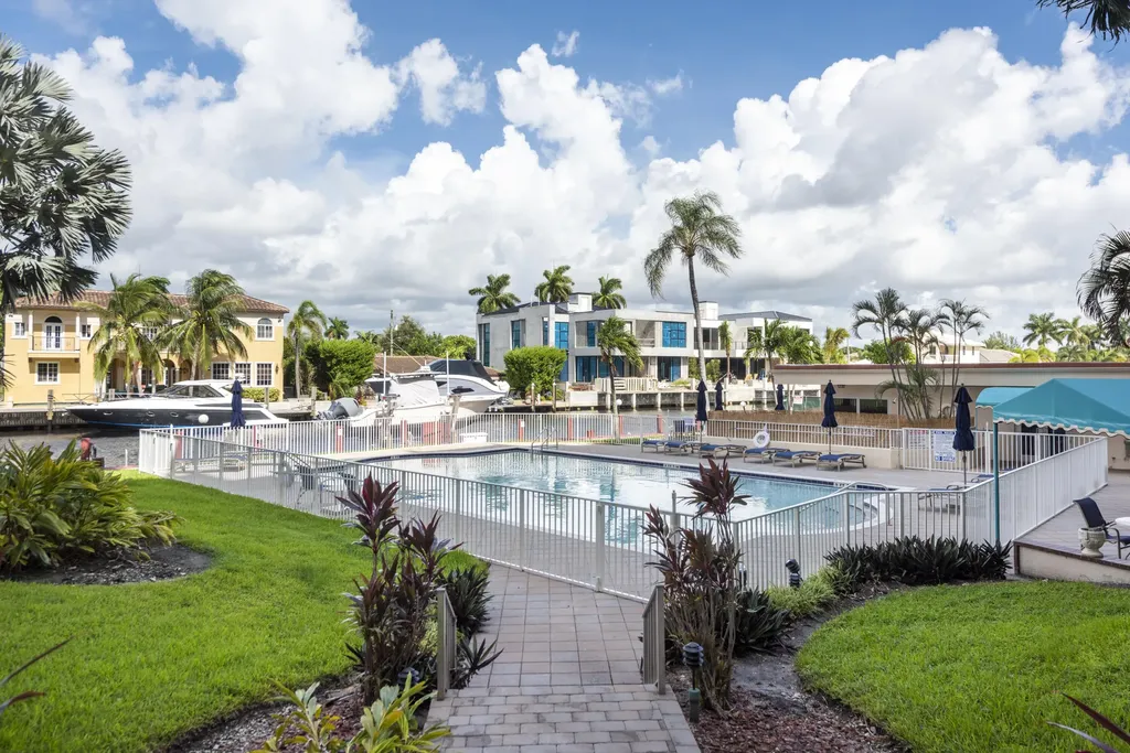 1391 S Ocean Boulevard Pompano Beach FL 33062