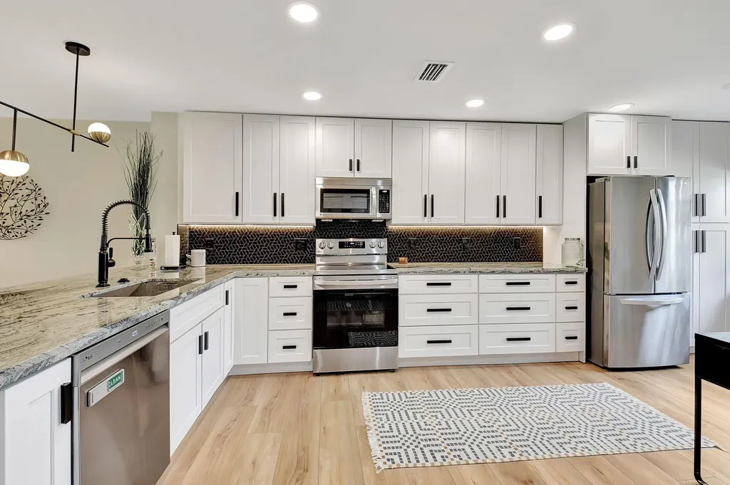 3 Stratford Drive Boynton Beach FL 33436