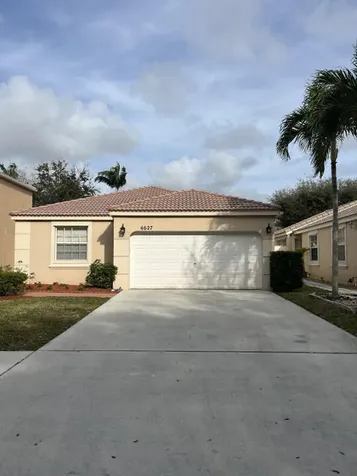 6627 Columbia Avenue Lake Worth FL 33467