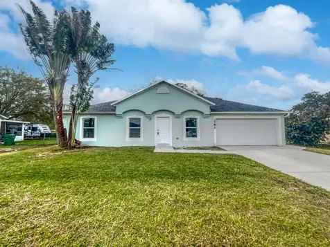 1782 SW Hilola Lane Port St Lucie FL 34953