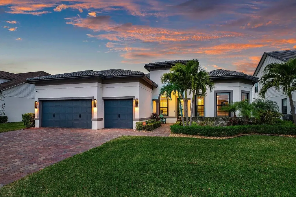 8441 Vaulting Drive Lake Worth FL 33467