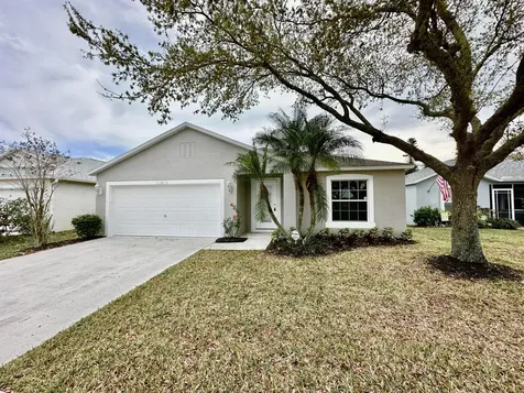 967 E 13th Square Vero Beach FL 32960