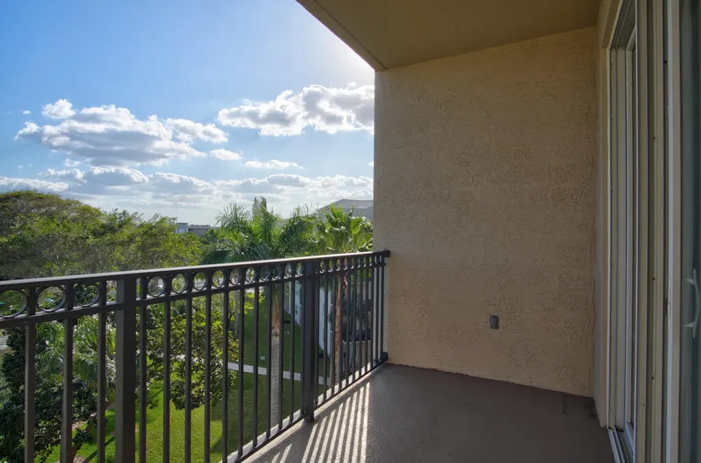 26 Royal Palm Way Boca Raton FL 33432