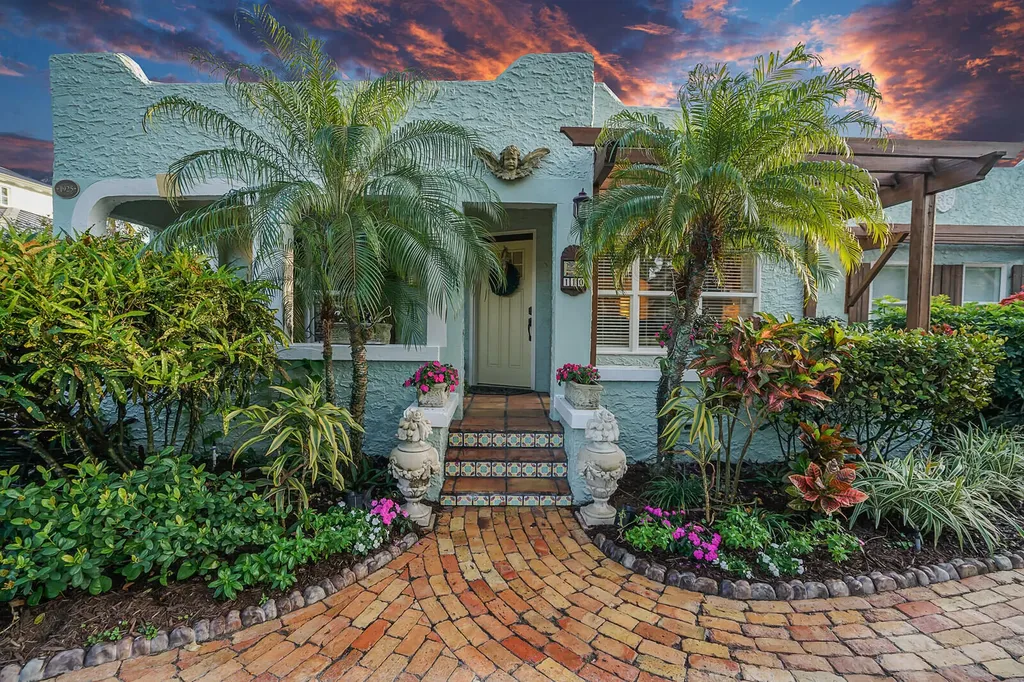 110 NE 7th Street Delray Beach FL 33444