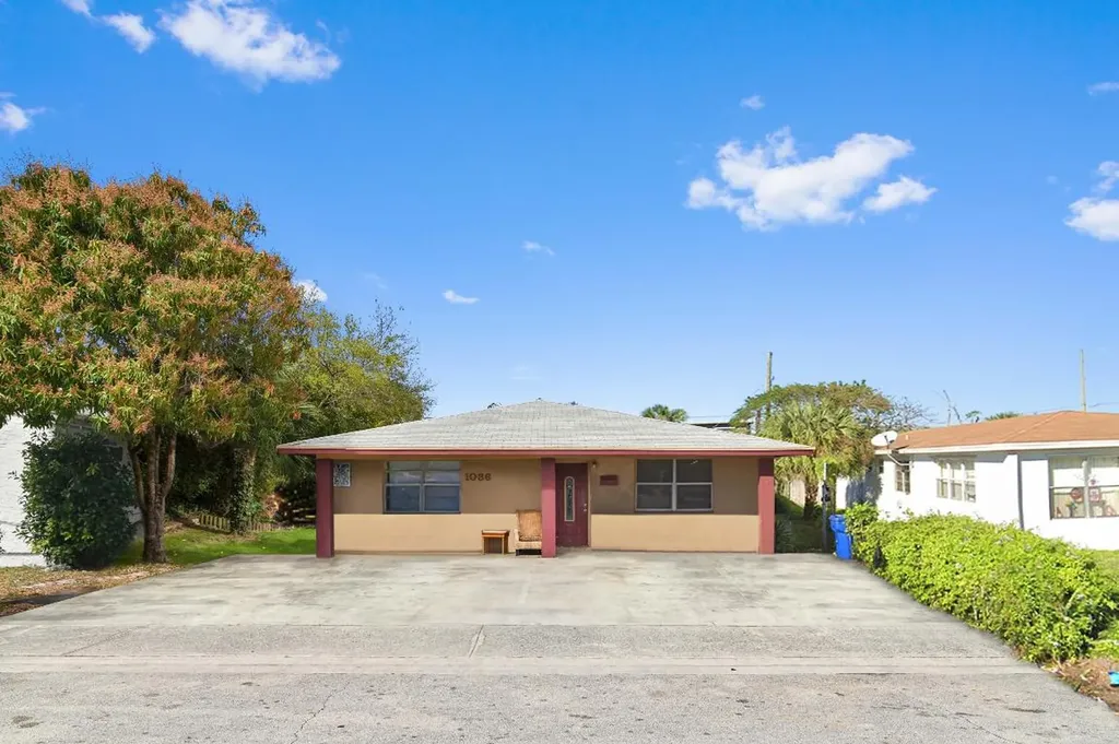 1036 W 31st Street Riviera Beach FL 33404