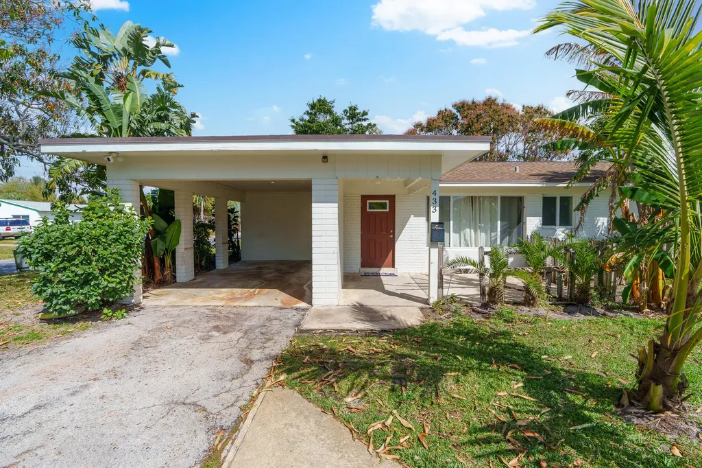 433 NW 5th Avenue Boynton Beach FL 33435