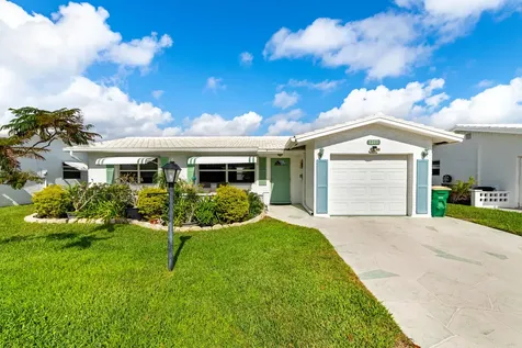 1211 SW 21st Avenue Boynton Beach FL 33426
