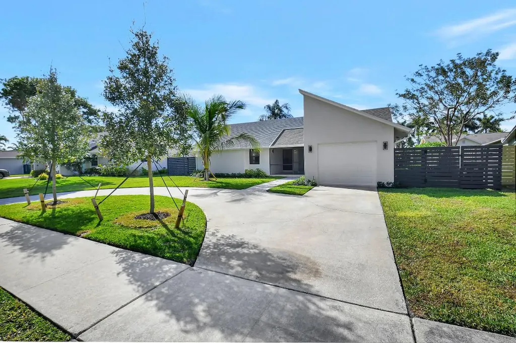 1342 Fulmar Drive Delray Beach FL 33444