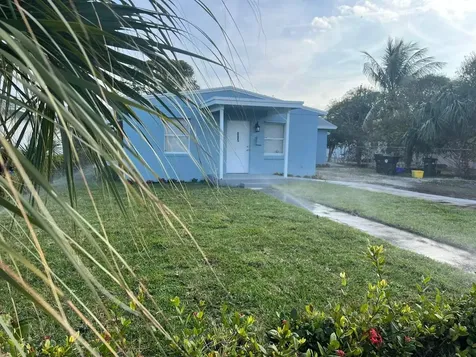 805 Truman Street Lake Worth Beach FL 33460
