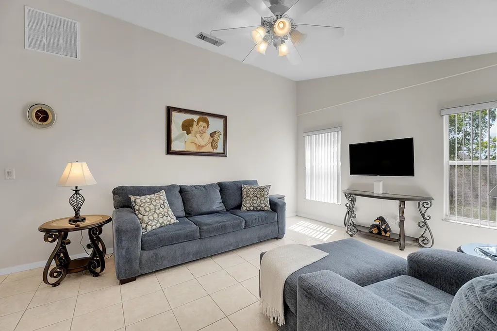 770 SW Jordin Avenue Port St Lucie FL 34953