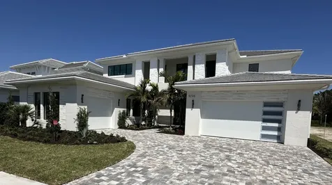 9196 Coral Isles {Lot 25} Circle Palm Beach Gardens FL 33412
