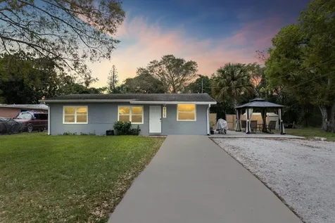 405 N 21st Street Fort Pierce FL 34950